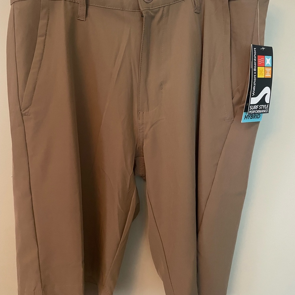 Surf Style Men's Hybrid Shorts - Tan NWT size 32